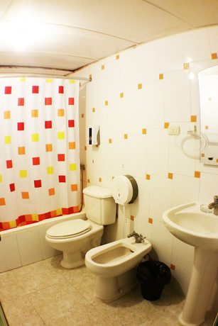 Imagen de la habitación del Hotel Los Pinos, El Manantial. Foto 8