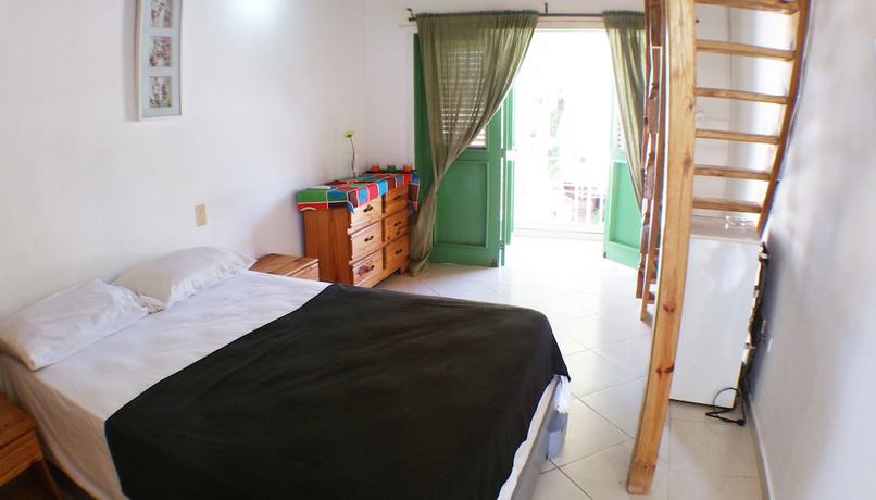 Imagen de la habitación del Hotel Los Pinos, El Manantial. Foto 10