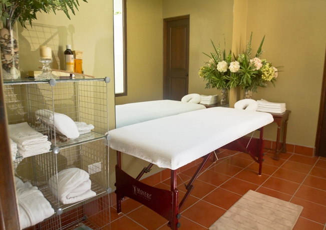 Imagen de los interiores del Hotel Los Portales. Foto 11