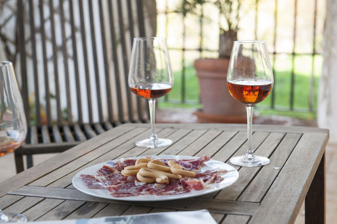 Imagen de los exteriores del Hotel Los Pozos De La Nieve. Foto 9