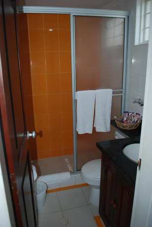 Imagen de la habitación del Hotel Los Puentes. Foto 10