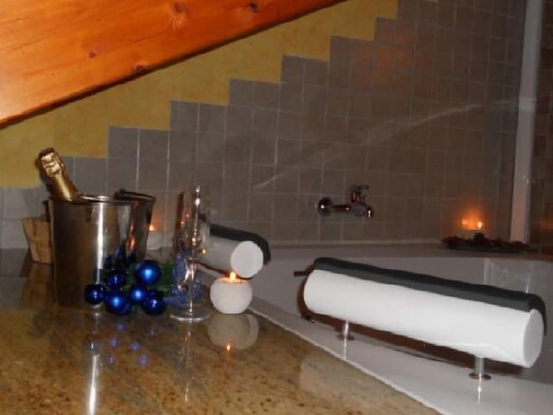 Imagen general del Hotel Los Reales. Foto 3