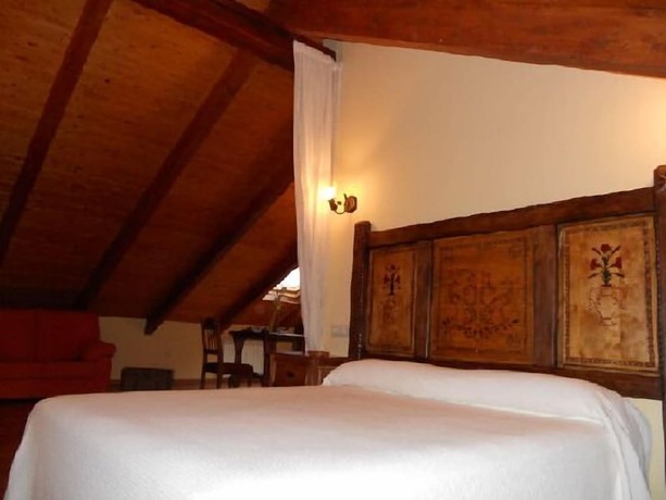 Imagen general del Hotel Los Reales. Foto 14