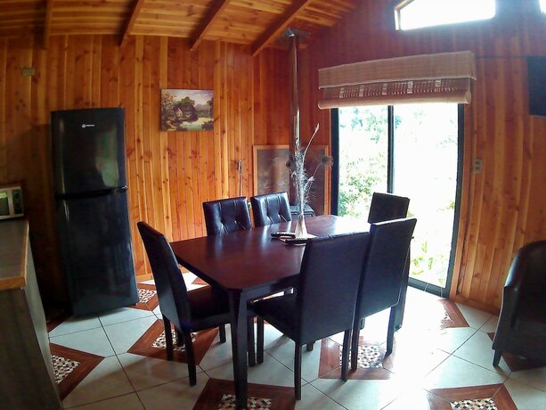 Imagen de la habitación del Hotel Los Reales de los Siete Lagos. Foto 14