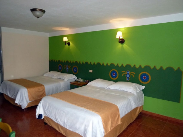 Imagen de la habitación del Hotel Los Recuerdos. Foto 3