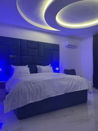 Imagen de la habitación del Hotel Los Reyes. Foto 11