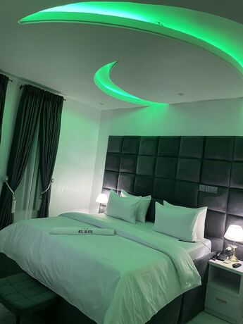 Imagen de la habitación del Hotel Los Reyes. Foto 12