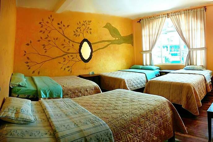Imagen de la habitación del Hotel Los R&iacute;os, Ba&ntilde;os de Agua Santa. Foto 4