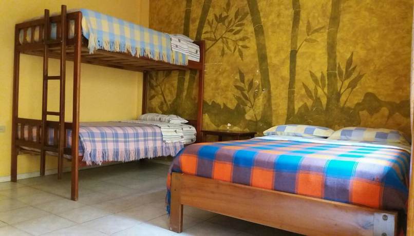 Imagen de la habitación del Hotel Los R&iacute;os, Ba&ntilde;os de Agua Santa. Foto 6