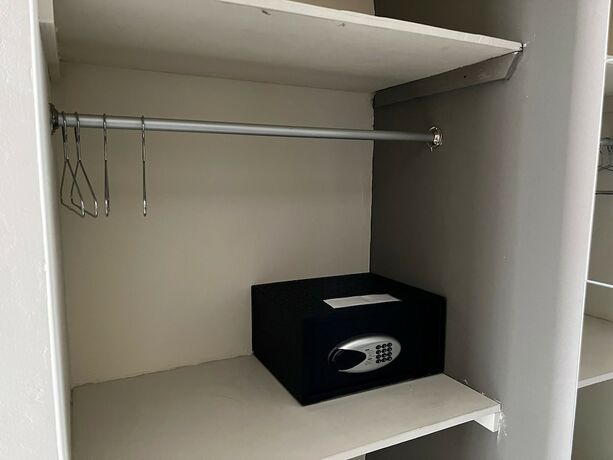 Imagen general del Hotel Los Robles, Nuevo Laredo. Foto 6