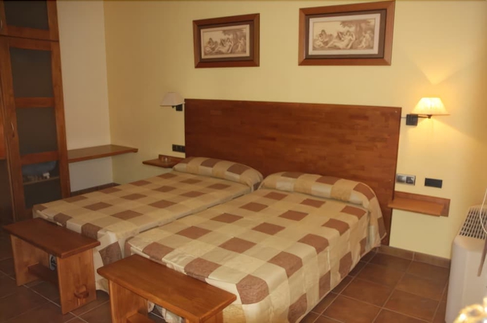 Imagen de la habitación del Hotel Los Setos. Foto 10