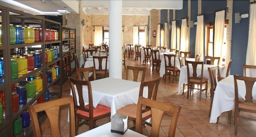 Imagen del bar/restaurante del Hotel Los Setos. Foto 5