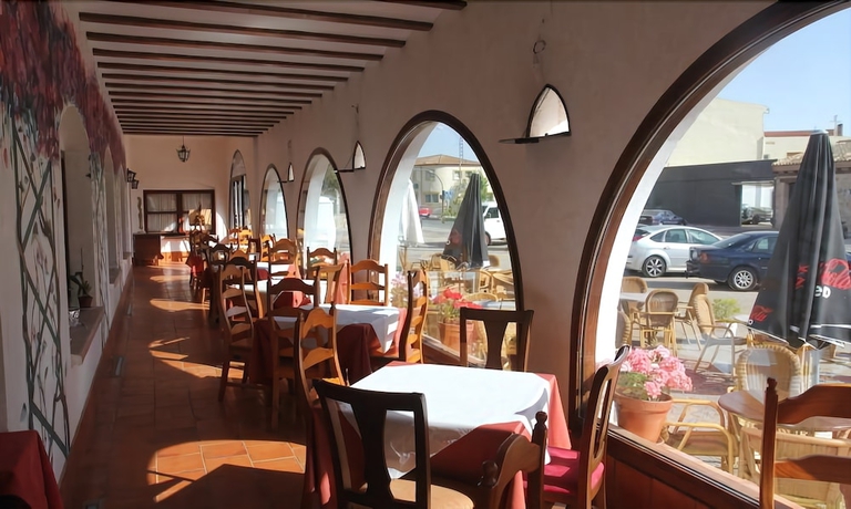 Imagen del bar/restaurante del Hotel Los Setos. Foto 7