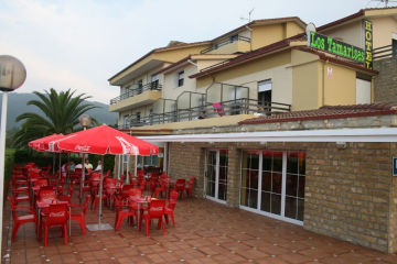 Imagen de los exteriores del Hotel Los Tamarises. Foto 7