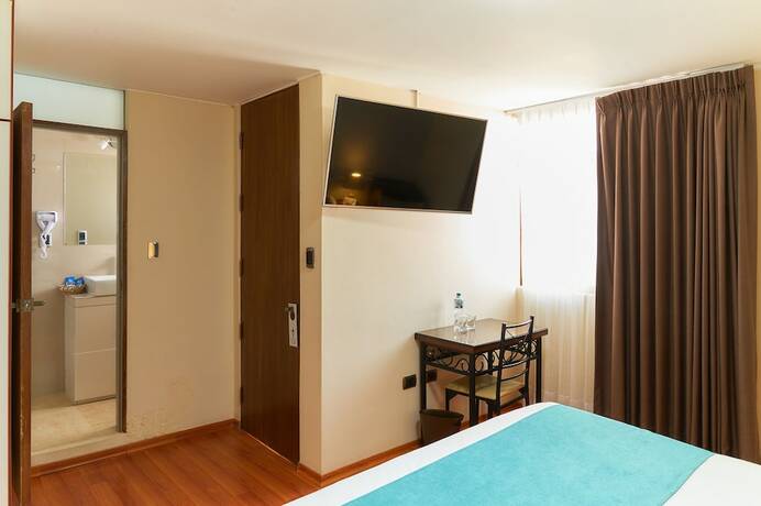 Imagen de la habitación del Hotel Los Tambos - Colonial. Foto 20