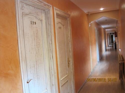 Imagen de los interiores del Hotel Los Toreros. Foto 9