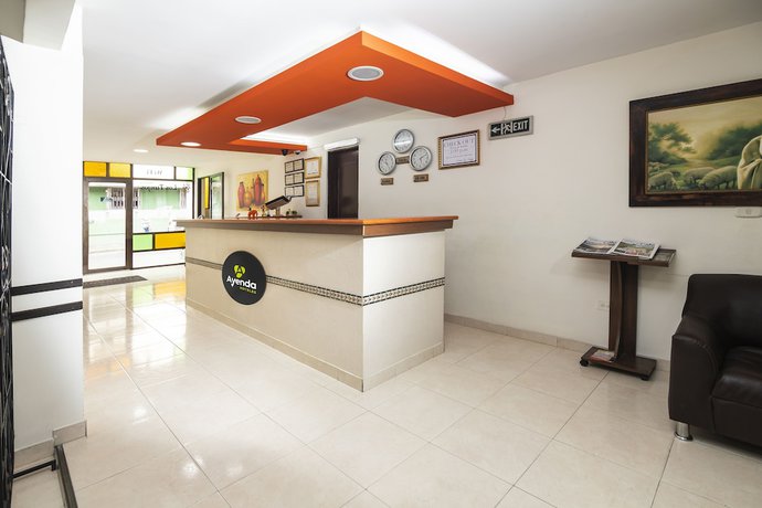 Imagen de los interiores del Hotel Los Tunjos. Foto 18