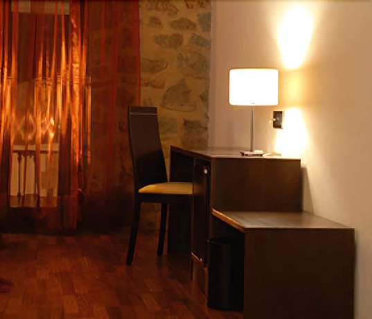 Imagen de la habitación del Hotel Los Usias. Foto 4