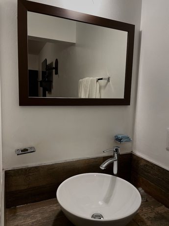 Imagen de la habitación del Hotel Los Valles. Foto 12