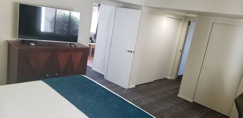 Imagen general del Hotel Los Viajeros Inn. Foto 4