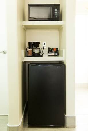 Imagen general del Hotel Los Viajeros Inn. Foto 8