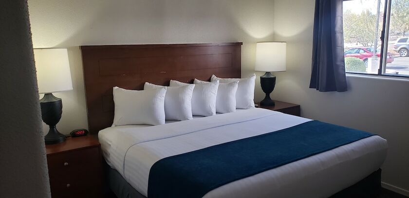 Imagen de la habitación del Hotel Los Viajeros Inn. Foto 20