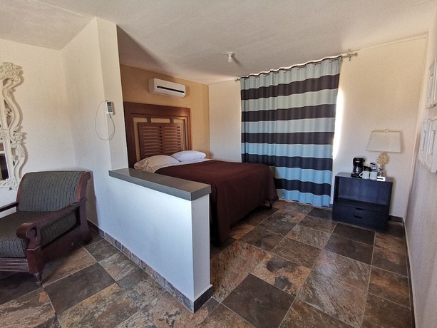 Imagen de la habitación del Hotel Los Vientos. Foto 7