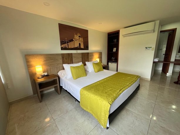 Imagen de la habitación del Hotel Los Vi&ntilde;edos. Foto 5