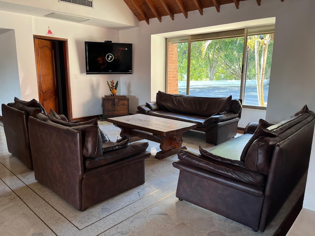 Imagen de los interiores del Hotel Los Vi&ntilde;edos. Foto 14