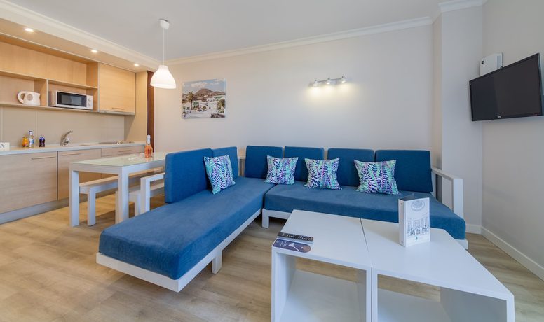 Imagen de la habitación del Hotel Los Zocos Impressive Lanzarote. Foto 5