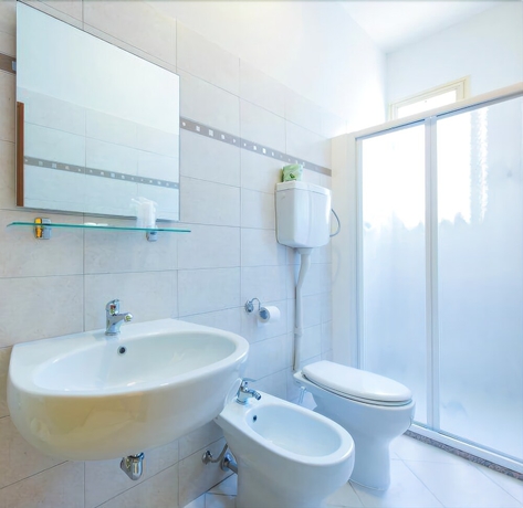 Imagen de la habitación del Hotel Losanna, Rimini. Foto 3