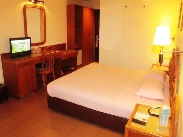Imagen general del Hotel Losari Beach Inn. Foto 7