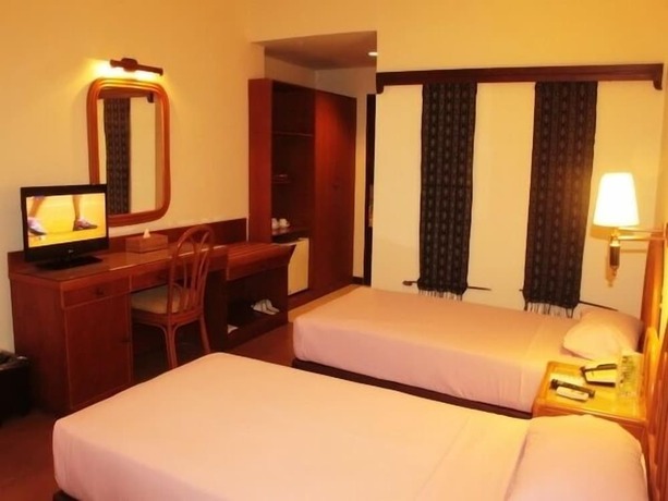 Imagen general del Hotel Losari Beach Inn. Foto 10