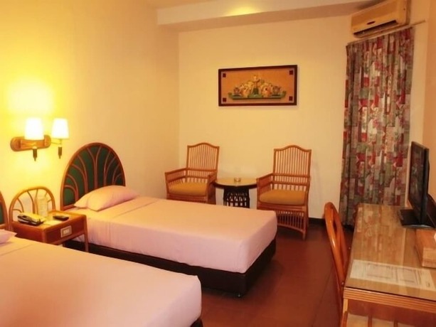 Imagen general del Hotel Losari Beach Inn. Foto 14