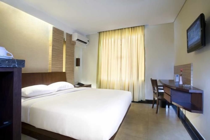 Imagen de la habitación del Hotel Losari Roxy. Foto 9