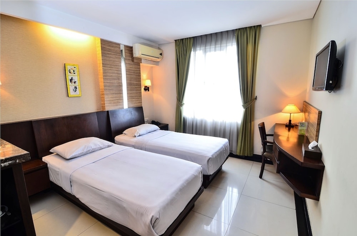 Imagen de la habitación del Hotel Losari Roxy. Foto 10