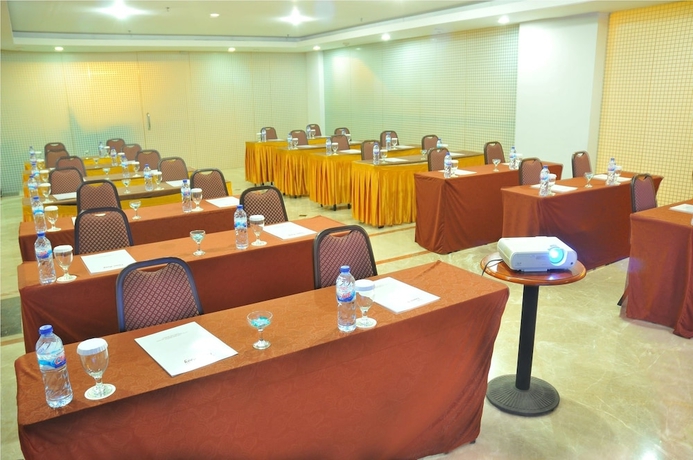 Imagen de los interiores del Hotel Losari Roxy. Foto 17