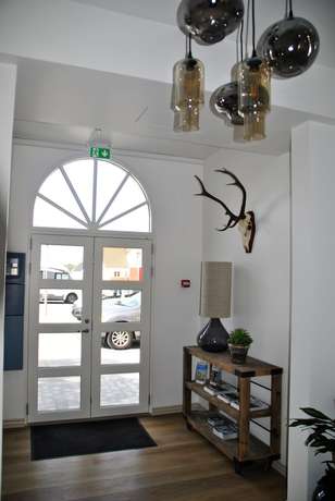 Imagen de los interiores del Hotel L&oslash;kken Strand. Foto 19