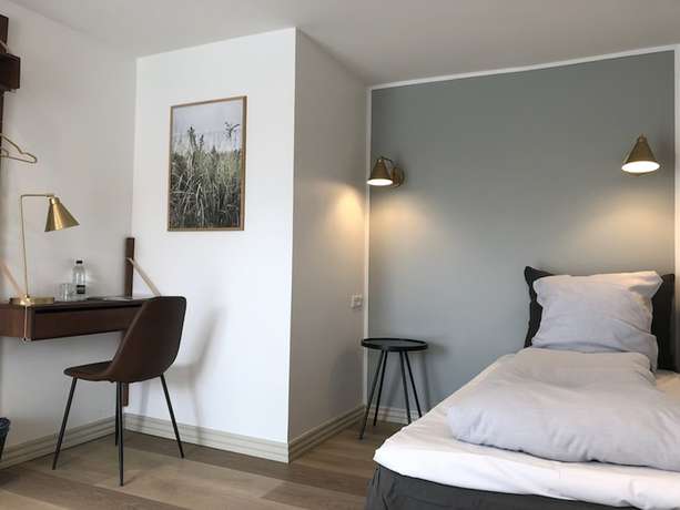 Imagen de la habitación del Hotel L&oslash;kken Strand. Foto 17