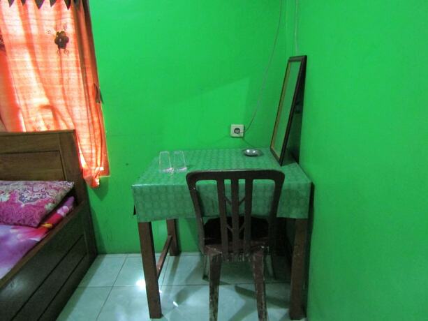 Imagen general del Hotel Losmen Kinasih Puncak and Gazebo Pandang. Foto 1