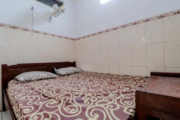 Imagen de la habitación del Hotel Losmen Panorama. Foto 5