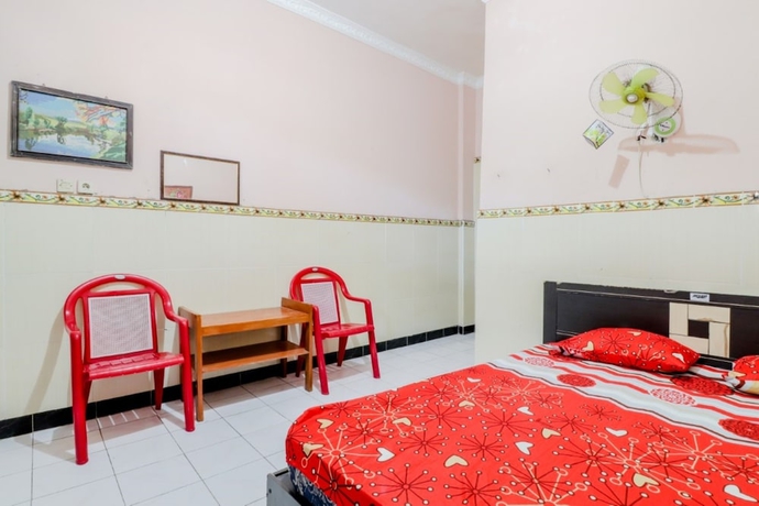 Imagen de la habitación del Hotel Losmen Panorama. Foto 12