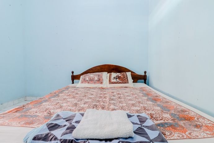 Imagen de la habitación del Hotel Losmen Parikesit. Foto 19