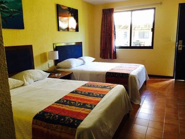 Imagen de la habitación del Hotel Lossandes. Foto 8