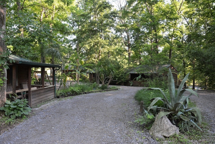 Imagen de los exteriores del Hotel Lost Lodge Resort. Foto 11