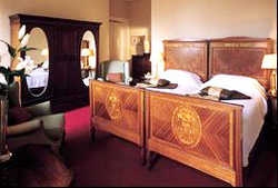 Imagen de la habitación del Hotel Lotamore House. Foto 2
