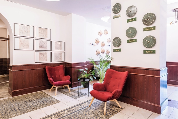 Imagen de los interiores del Hotel Lothus. Foto 18