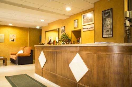 Imagen general del Hotel Lotila Flats Rio Caudal. Foto 2