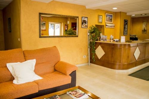 Imagen general del Hotel Lotila Flats Rio Caudal. Foto 7