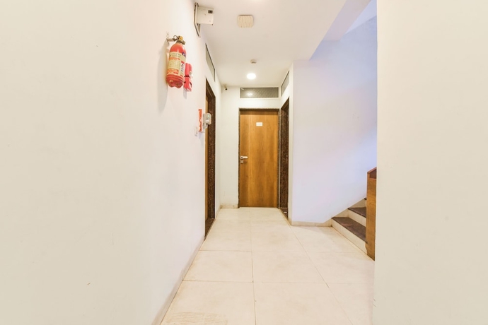 Imagen de los interiores del Hotel Loto. Foto 13